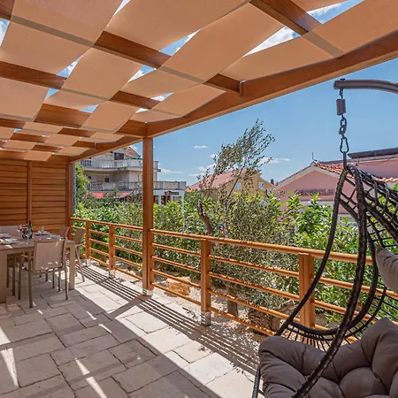 Lovely In Brodarica (Sibenik-Knin)