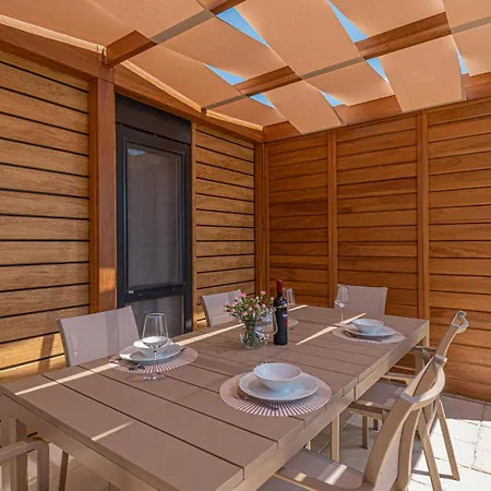 Lovely In Brodarica (Sibenik-Knin)