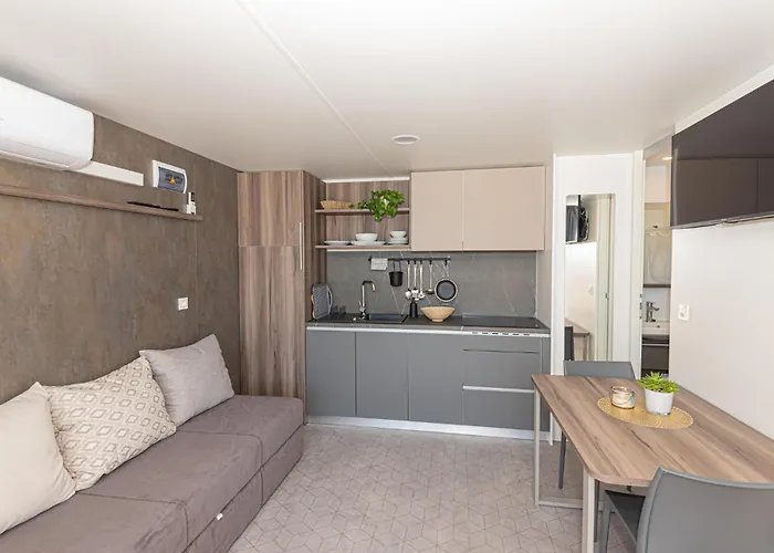 בית נופש Lovely In *